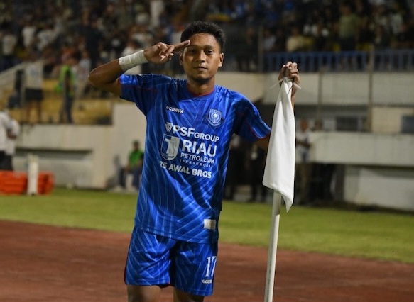 Asir Asiz Tegaskan Tetap di PSPS, Isu Merapat ke Persija Hoax