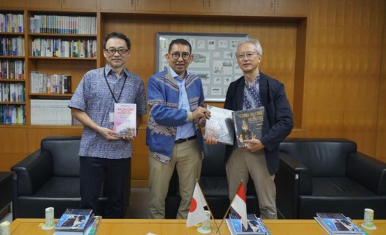 Menbud Fadli Zon Dorong Penguatan Studi Kebudayaan Indonesia di Osaka