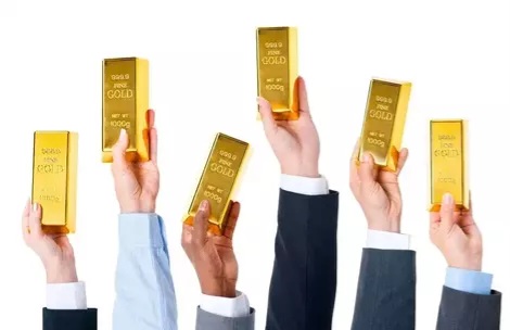 Jangan Buru-buru Jual! Harga Emas Bisa Segini pada Tahun Depan