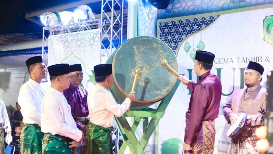 Malam Idul Fitri di Meranti Penuh Warna dan Kebersamaan, Juara Lampu Hias dan Colok Diumumkan