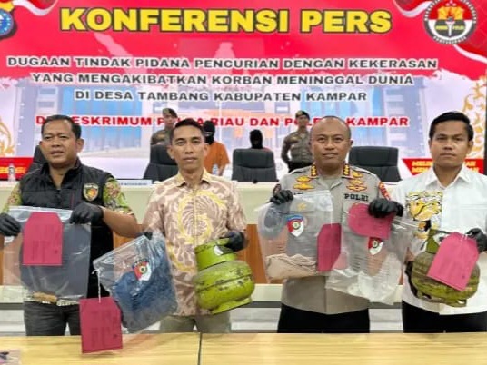 Pembunuhan di Kampar Terungkap, Pelaku Tergiur Uang Arisan Rp40 Juta