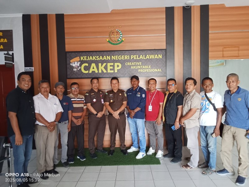 PWI Pelalawan Silaturahmi dengan Kajari Baru, Perkuat Sinergi dan Kolaborasi
