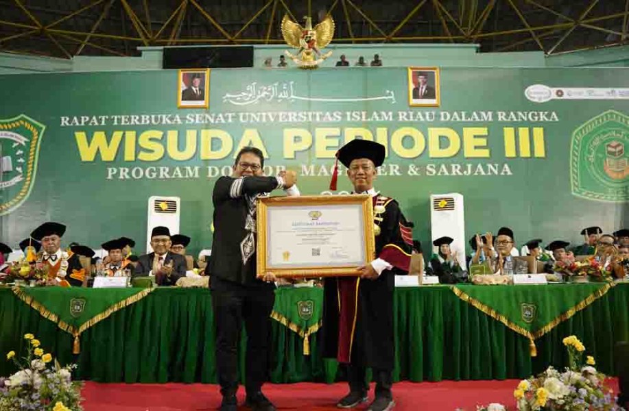 Universitas Islam Riau Resmi Terima Sertifikat Akreditasi Unggul dari BAN PT