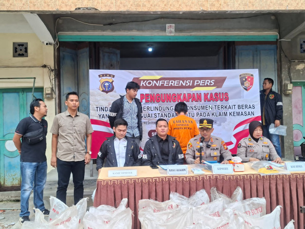 Polres Dumai Ungkap Kasus Beras Premium Palsu, Pelaku Diamankan