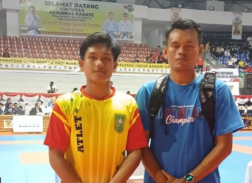 Atlet Karate Riau Sukses Sabet Medali Emas di Kejurnas