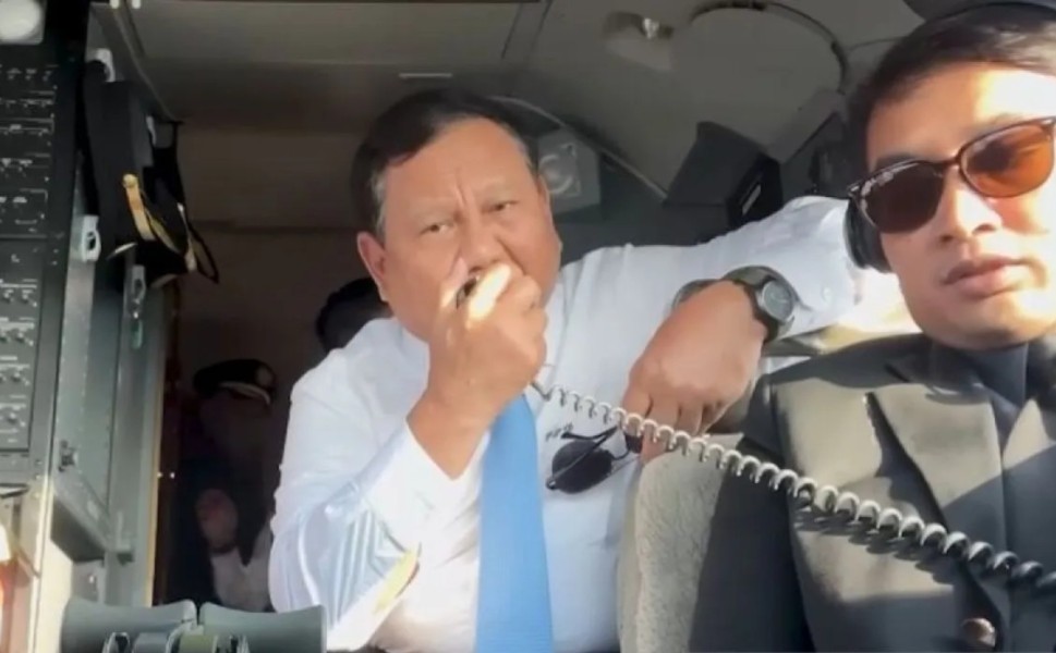 Presiden Prabowo Subianto Sapa Pilot Pesawat Tempur Yordania Via Komunikasi Radio