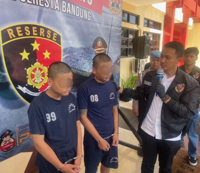 Dua Pemuda Keroyok Anak Punk hingga Tewas di Bandung, Kepalanya Ditusuk