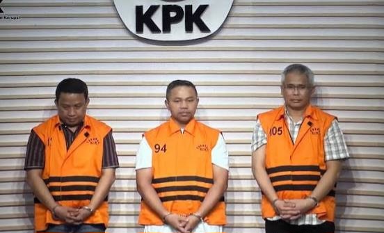 Jadi Tersangka Keempat, Ajudan Gubernur Riau Nonaktif Abdul Wahid Belum Ditahan KPK