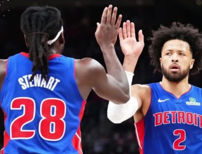 Knicks Kelelahan, Pistons Menang Telak 121-90