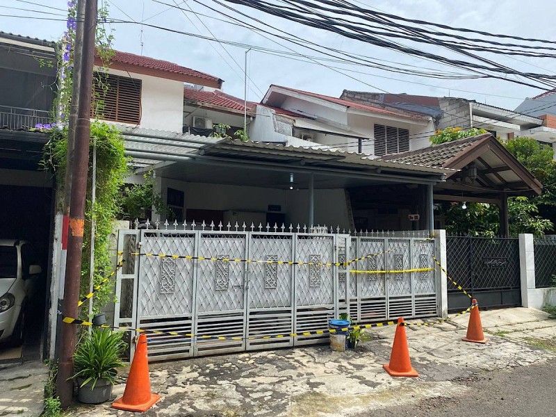 Dini Hari Mencekam Anak Bunuh Ayah dan Nenek di Lebak Bulus Jaksel