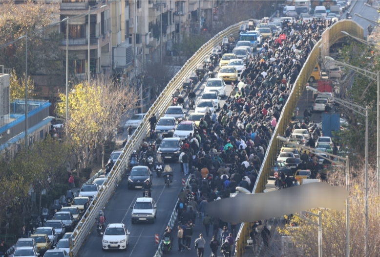 Toko-Toko di Iran Tetap Buka Tapi Terpaksa Tutup Sebelum Malam Hari