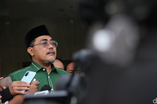 Legislator PKB Setuju Strobo Dibatasi: Bisa Mencelakakan Orang Lain