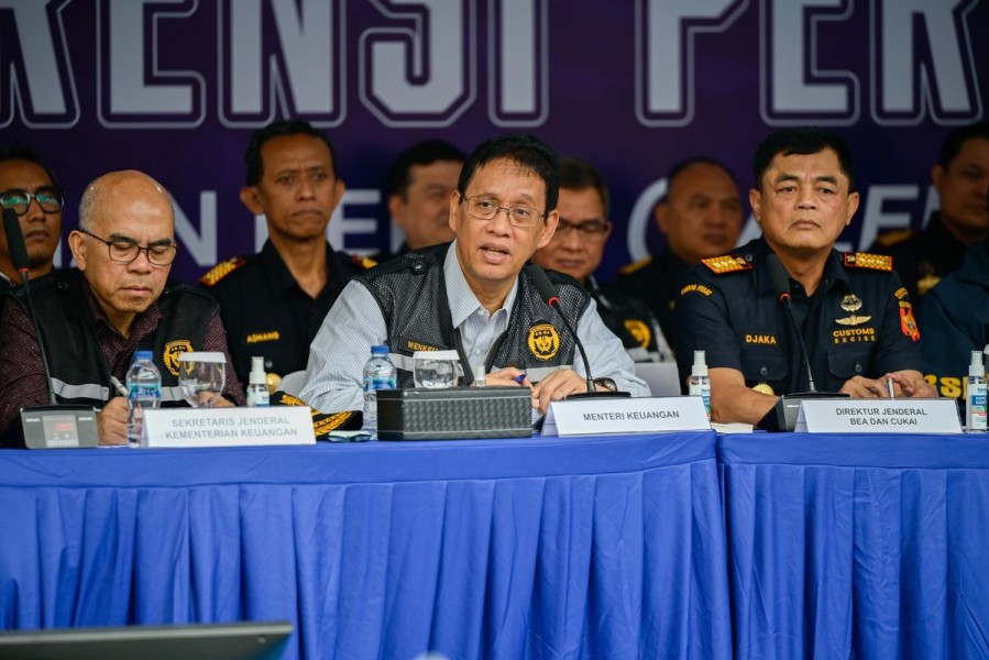 Dirjen Bea Cukai Sebut Baju Bekas Ilegal dari China hingga Korea
