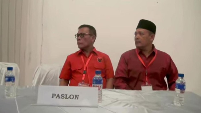 Masinton Pasaribu-Mahmud Daftar Calon Bupati Tapteng dari PDIP