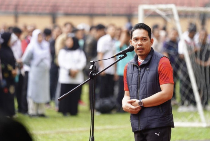 Tahap Awal, Bantuan Seragam Gratis di Riau Diprioritaskan untuk Siswa Kurang Mampu