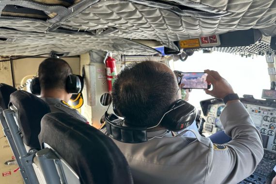 Kapolda Riau Pantau Jalur Mudik dari Udara, Pastikan Lalu Lintas Lancar dan Aman
