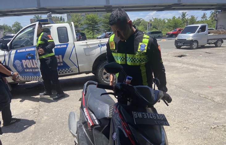 Korban Meninggal di Bawah Flyover Pasar Pagi Arengka Diduga Kecelakaan Tunggal