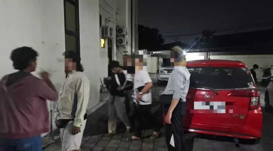 Pulang dari Kelab Malam, Warga Colomadu Tewas Dikeroyok