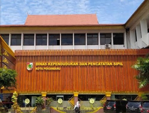 Disdukcapil Pekanbaru Raih Predikat Sangat Baik dari Kemendagri