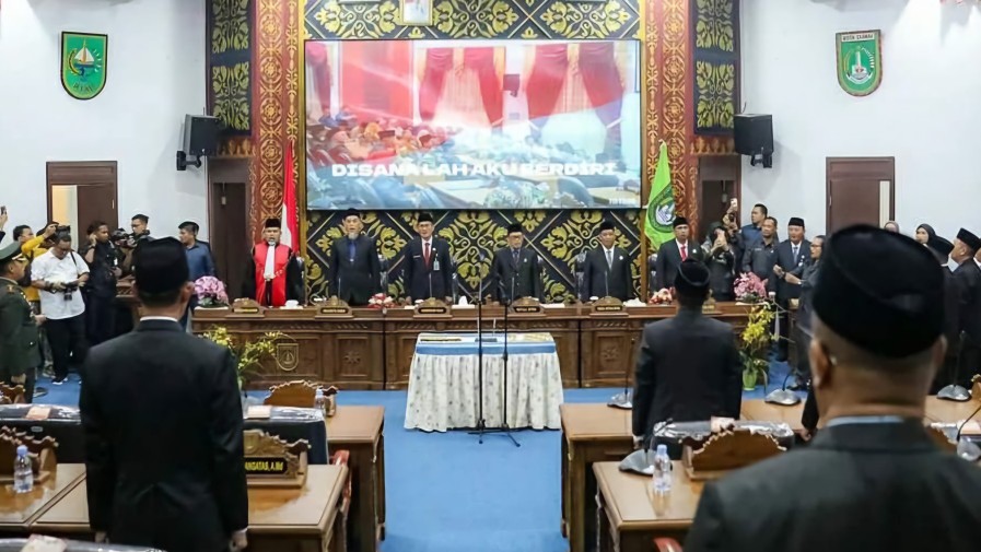 Rapat Paripurna, 35 Anggota DPRD Dumai yang Baru Resmi Dilantik