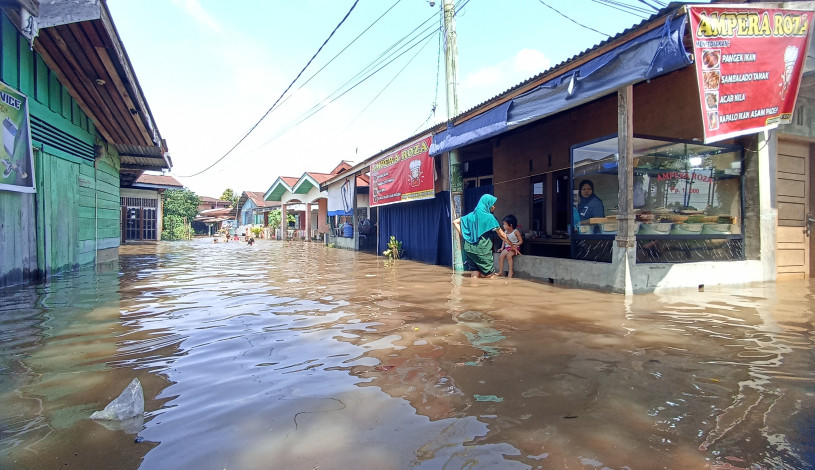 Air Sungai Siak Terus Naik, Warga Terdampak Banjir di Pekanbaru Bertambah