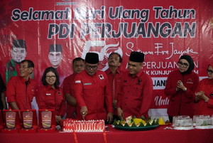 HUT ke-52 PDIP, Zukri Ajak Kader Tetap Solid