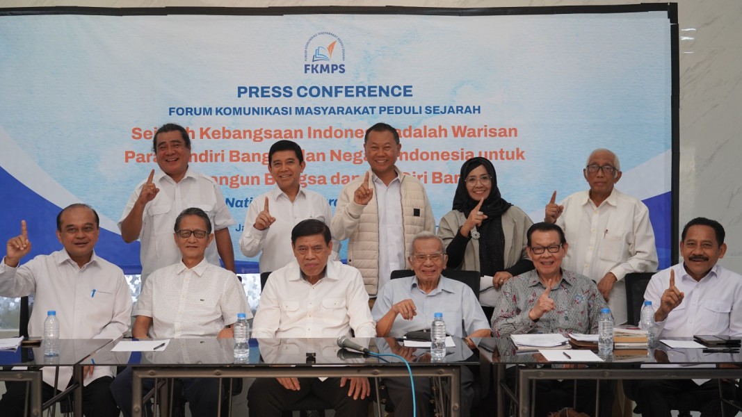 Waspadai Distorsi Sejarah Baru