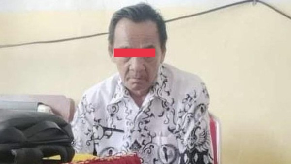 Guru SD di Sultra Jadi Tersangka Usai Pukul Siswa Pakai Sapu Lidi