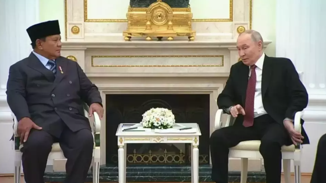 Presiden Rusia Vladimir Putin Tawarkan Kerja Sama Nuklir ke Prabowo