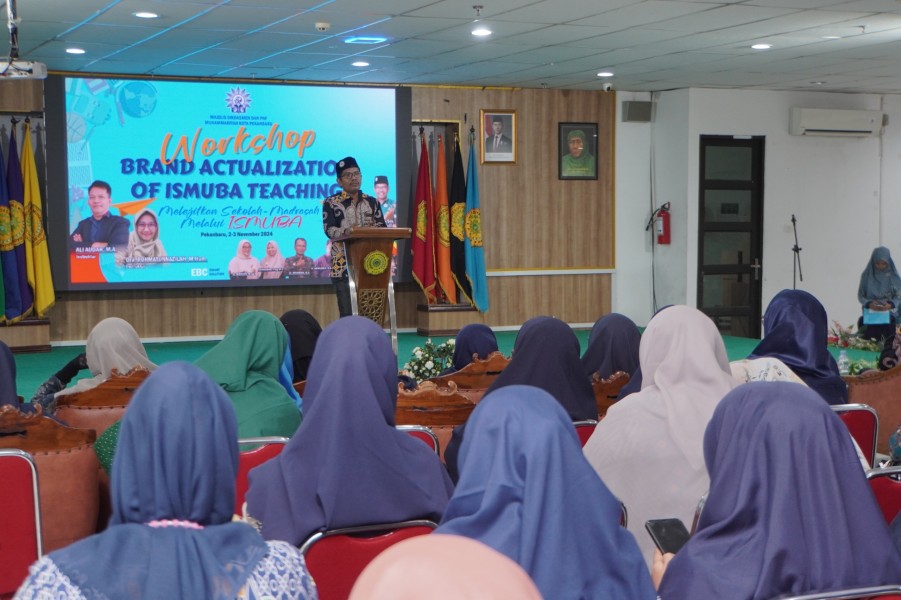 Sekolah-Madrasah, Dikdasmen Pekanbaru Gelar Workshop Brand Actualization of Ismuba Teaching