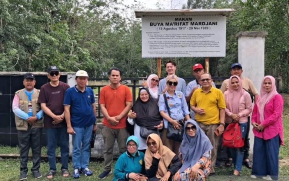 IKKS ajak wisatawan asal Belanda kunjungi sejumlah objek wisata di Kuansing