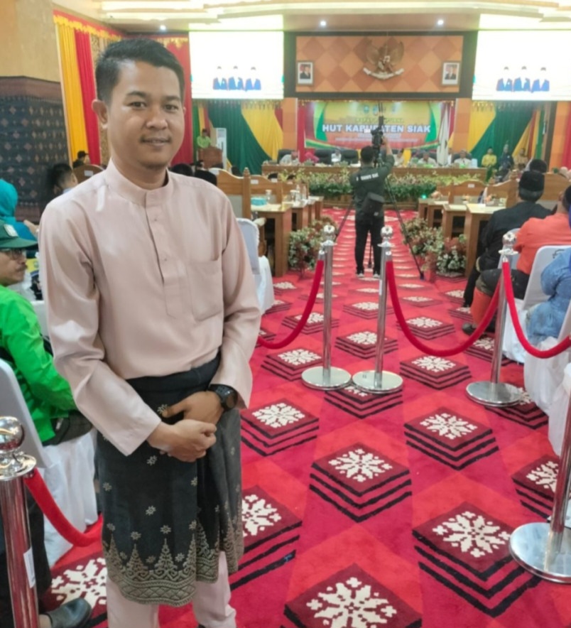 Zikri Kaget Dipecat dari Tenaga Ahli Fraksi NasDem DPRD Siak Tanpa Surat Resmi