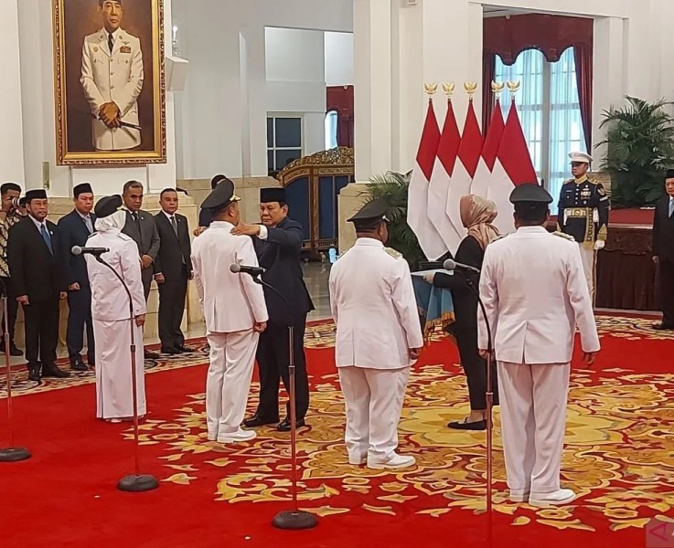 Presiden Prabowo Subianto lantik Gubernur Papua Pegunungan dan Kepulauan Babel