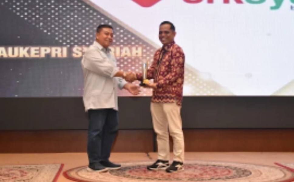 BRK Syariah Terima Penghargaan Media Partner Tumbuh Kembangkan Perusahaan Pers