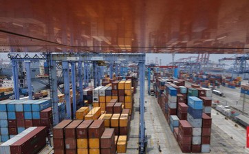 Kemenkeu Bantah Permudah Impor Barang Buntut Negosiasi Tarif Trump
