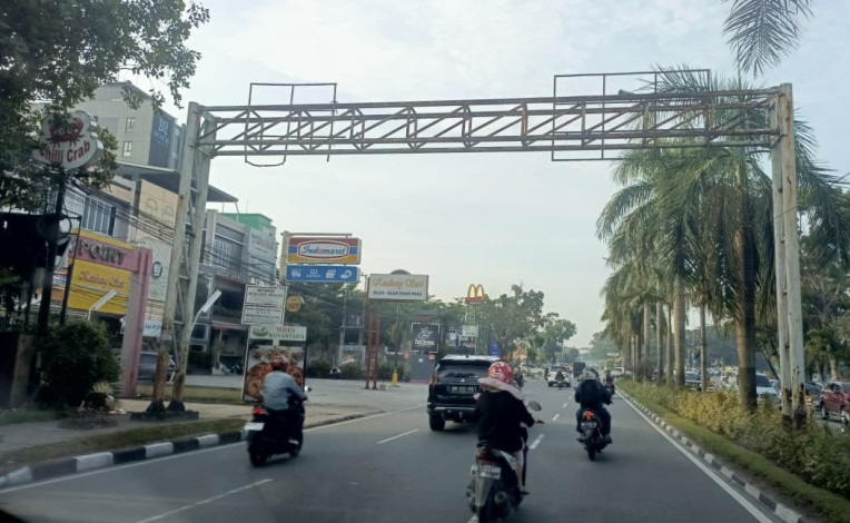 Diduga Digondol Rayap Besi, RPPJ di Jalan Sudirman Pekanbaru Hilang
