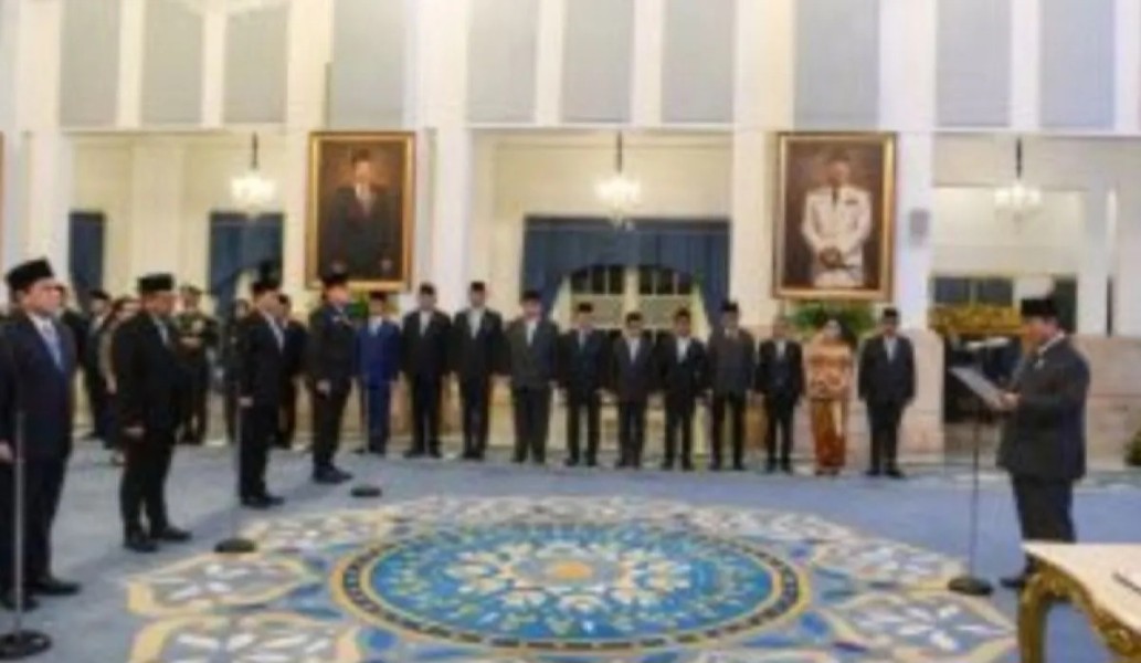 Prabowo Lantik 11 Menteri, Wamen, Kepala Badan/Lembaga, Ini Daftarnya