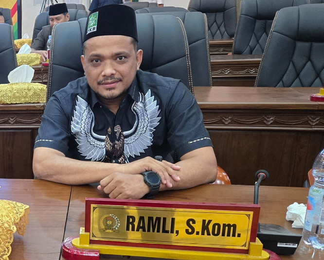 Fraksi PKB Ditunjuk Sebagai Ketua Pansus III Ranperda Penyelenggaraan Pesantren di Kampar