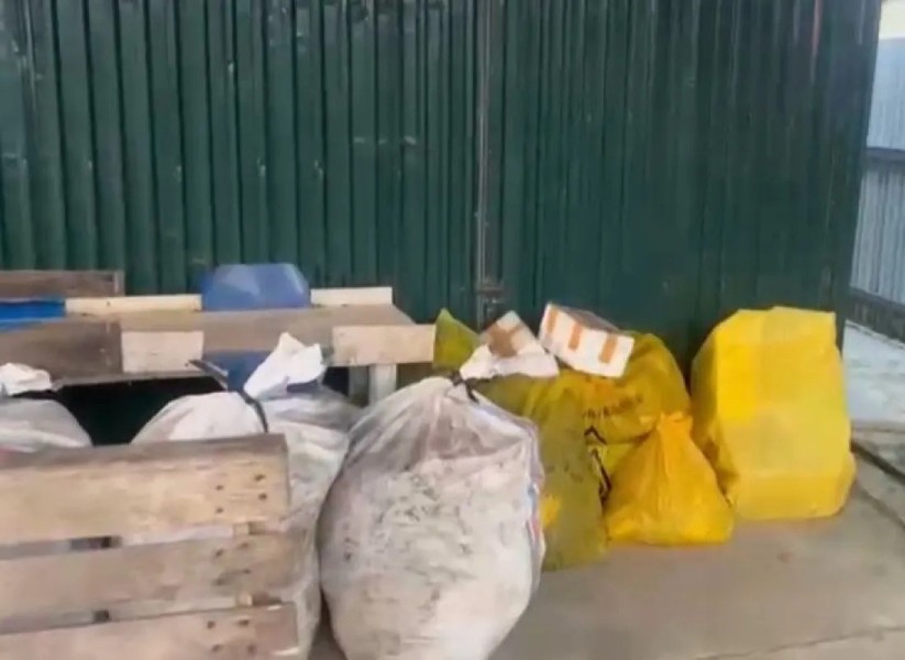 Polisi Temukan 4 Ton Limbah Medis Yang Diduga Dikelola Secara Ilegal di Pekanbaru