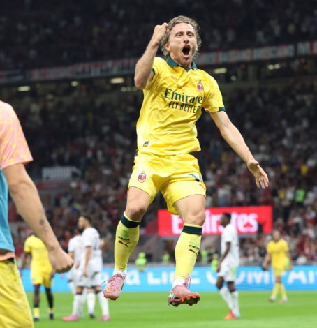 Gol Bersejarah Modric Antar Milan Menang 1-0 atas Bologna