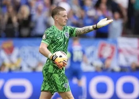 Incar Rekor Legenda, Jordan Pickford Bertahan di Everton hingga 2029