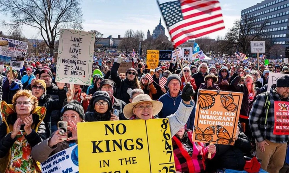 Demo Besar-besaran 'No Kings' di AS, Massa Protes Kebijakan Trump hingga Perang Iran