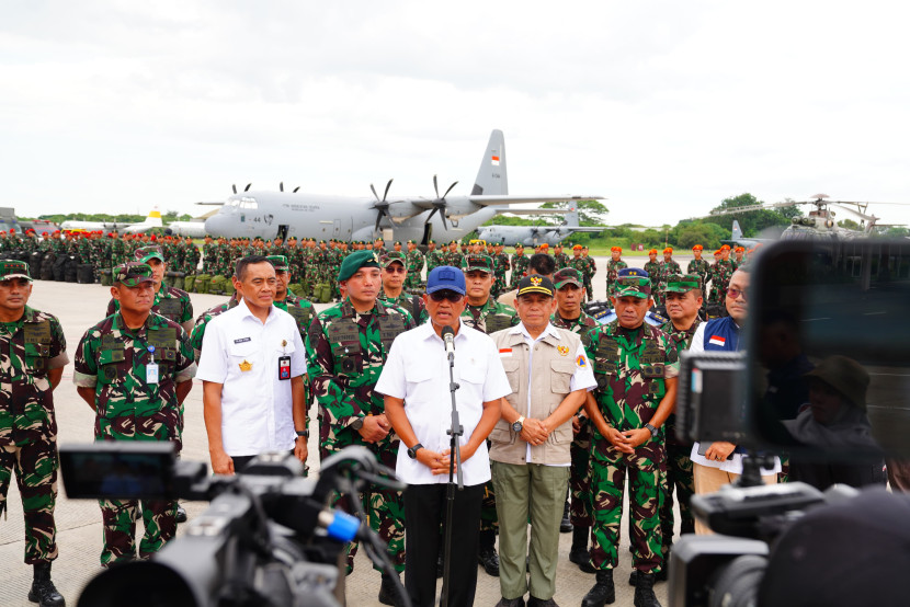 Dilepas Wamenhan, TNI Berangkatkan Satgas Kemanusiaan ke Myanmar