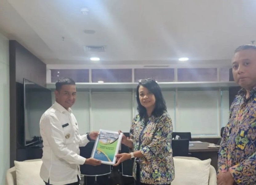 Bupati Kampar Temui Kementerian PU Ajukan Pembangunan Empat Ruas Jalan Strategis