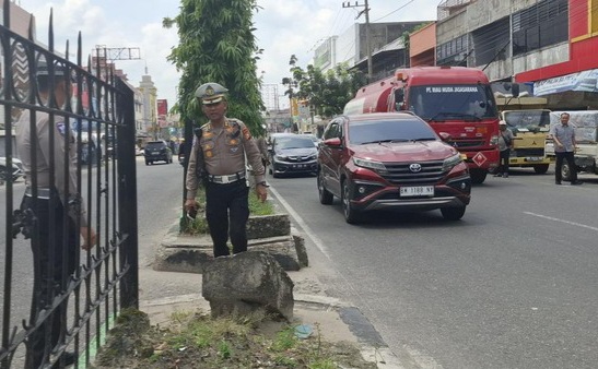 Bikin Macet-Bahayakan Pengendara, 2 U-Turn di Jalan Nangka Pekanbaru Ditutup