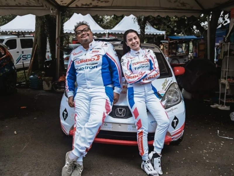 Pereli Wanita Diva Zahra Bertekad Juarai Kejuaraan Nasional Sprint Rally 2025