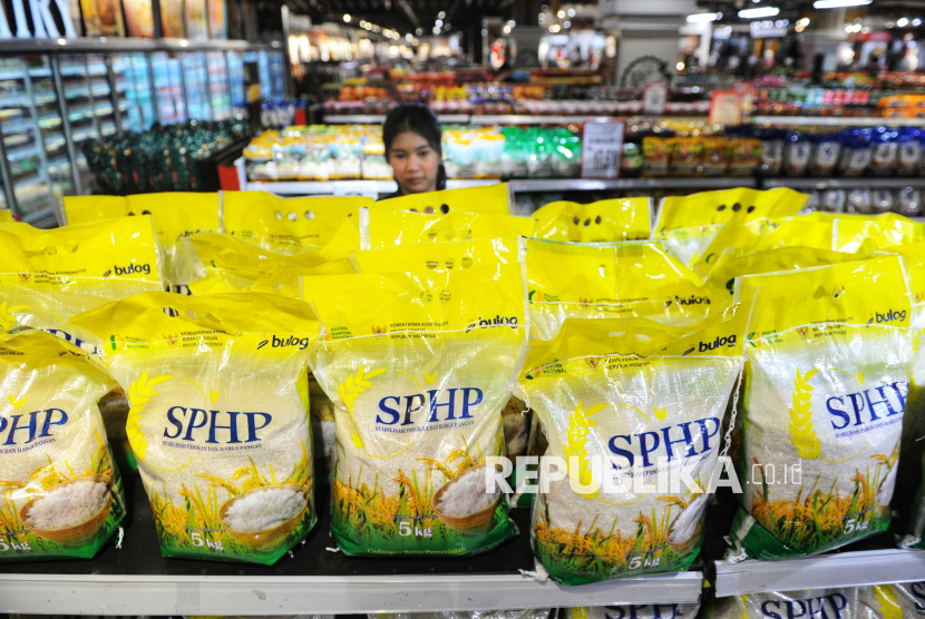 Bulog: Tingginya Permintaan Sebabkan Kekosongan Beras SPHP di Ritel