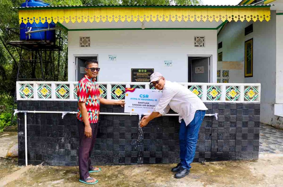 PTPN IV Regional III Bantu Atasi Krisis Air Bersih di Desa Talang Danto