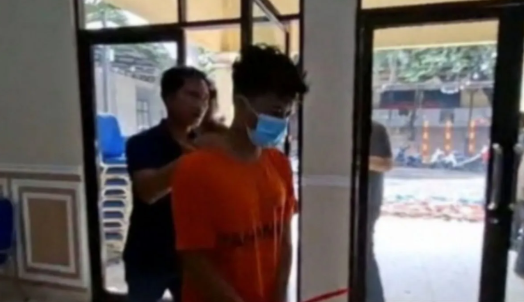 10 Sekolah di Depok Yang Diteror Bom Dipilih Secara Random