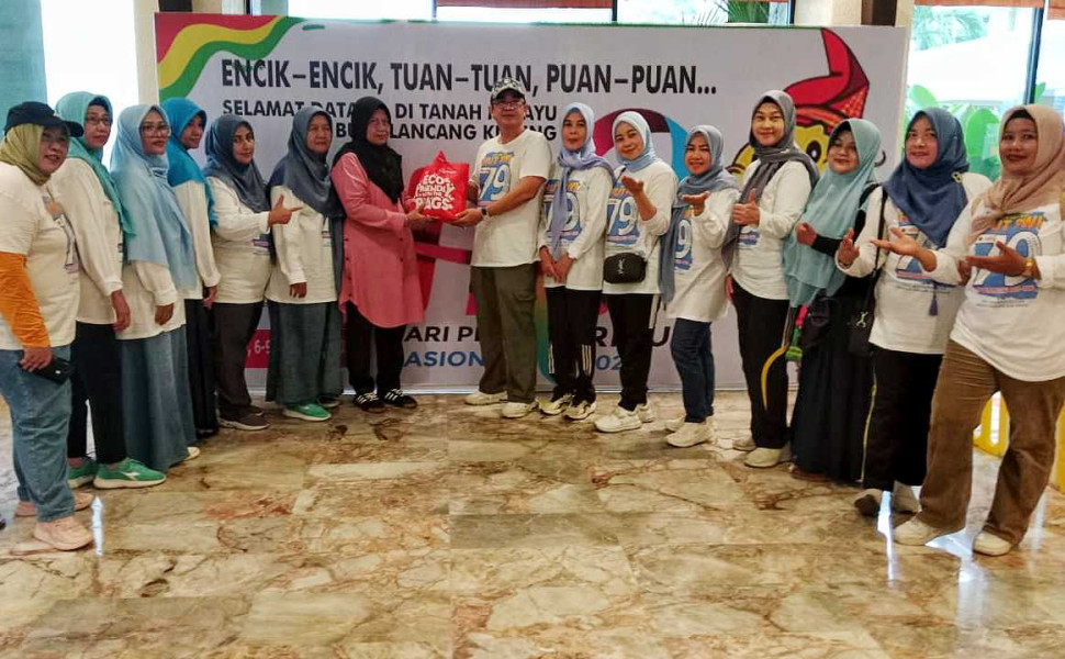 HPN 2025 Riau, PWI Serahkan Bantuan untuk Keluarga Wartawan